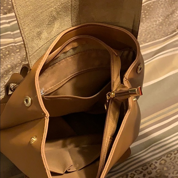 Backpack - Picture 6 of 6